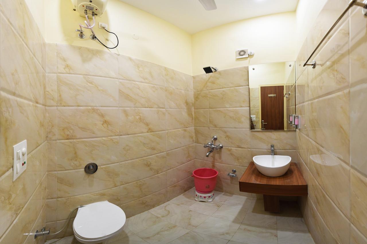 Hotel Palace Амритсар Экстерьер фото